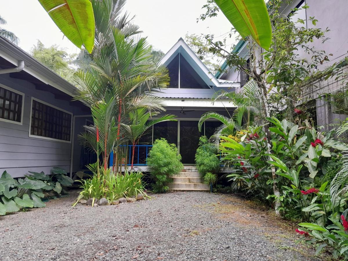 Casas Guaney Hotel Manuel Antonio Exterior photo